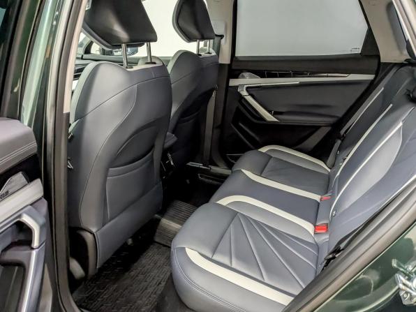 Geely Atlas II с пробегом 2024 года, цена 3 307 000 рублей, 27034 км, внедорожник, Автокод Объявления