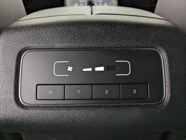 Dongfeng DFSK ix7 с пробегом 2024 года, цена 2 370 000 рублей, 31574 км, внедорожник, Автокод Объявления
