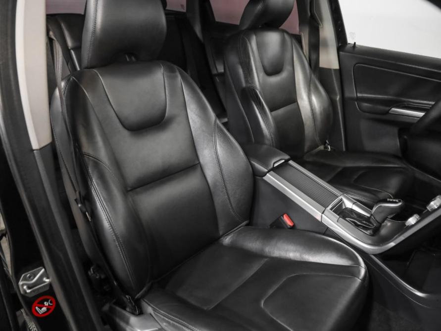 Volvo XC60 I Рестайлинг Санкт-Петербург  - изображение 23