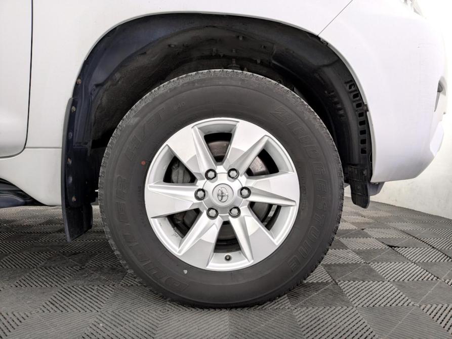 Toyota Land Cruiser Prado 150 Series Рестайлинг 3 Москва  - изображение 19