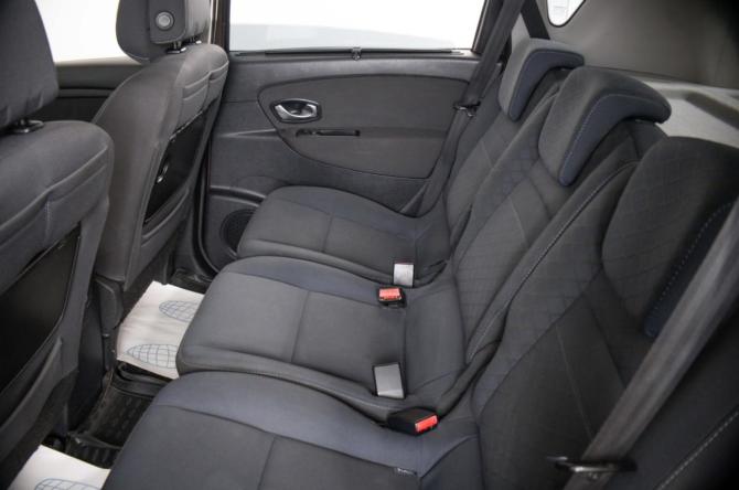 Renault Scenic III с пробегом 2010 года, цена 559 000 рублей, 297025 км, компактвэн, Автокод Объявления