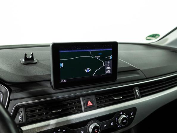 Audi A4 V (B9) с пробегом 2018 года, цена 2 050 000 рублей, 229252 км, универсал, Автокод Объявления