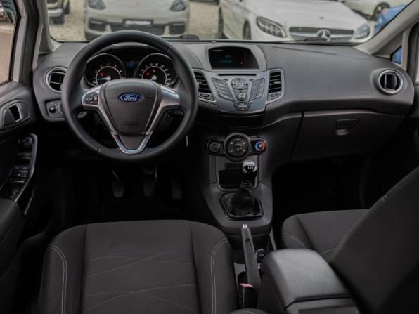 Ford Fiesta Mk6 Рестайлинг с пробегом 2016 года, цена 799 000 рублей, 123750 км, хэтчбек, Автокод Объявления