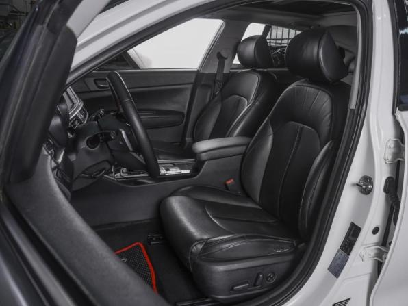Kia Optima IV Рестайлинг с пробегом 2018 года, цена 1 499 000 рублей, 210576 км, седан, Автокод Объявления