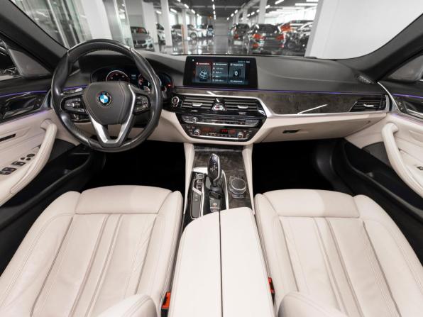 BMW 5 серии VII (G30/G31/G38) с пробегом 2018 года, цена 3 090 000 рублей, 152588 км, седан, Автокод Объявления