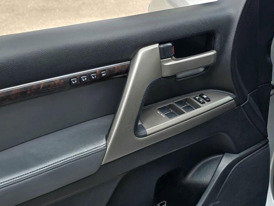 Toyota Land Cruiser 200 Series Новосибирск  - изображение 16