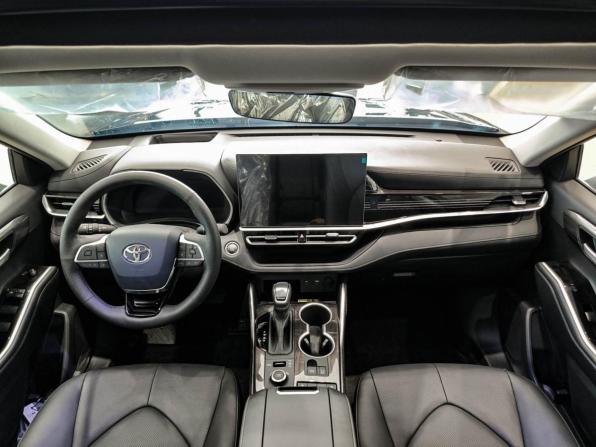 Toyota Highlander IV (XU70) с пробегом 2026 года, цена 5 450 000 рублей, 13 км, внедорожник, Автокод Объявления