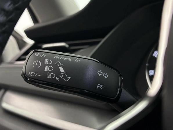 Skoda Octavia IV (A8) с пробегом 2021 года, цена 2 079 000 рублей, 96657 км, лифтбек, Автокод Объявления