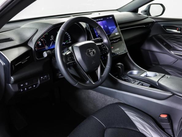 Toyota Avalon V с пробегом 2022 года, цена 3 720 000 рублей, 19743 км, седан, Автокод Объявления