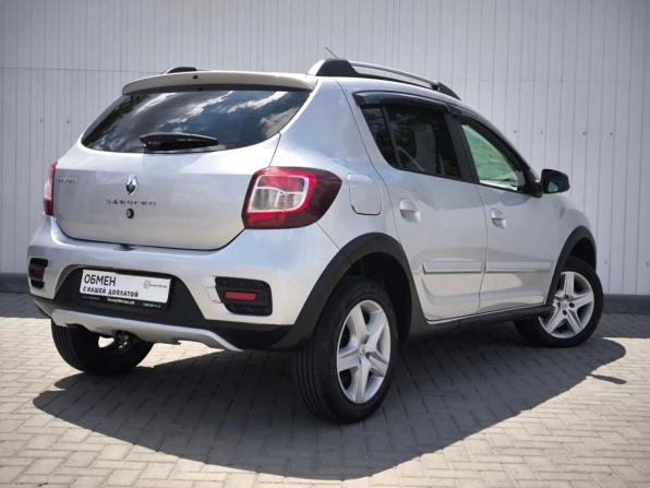 Renault Sandero II с пробегом 2016 года, цена 949 000 рублей, 114422 км, хэтчбек, Автокод Объявления