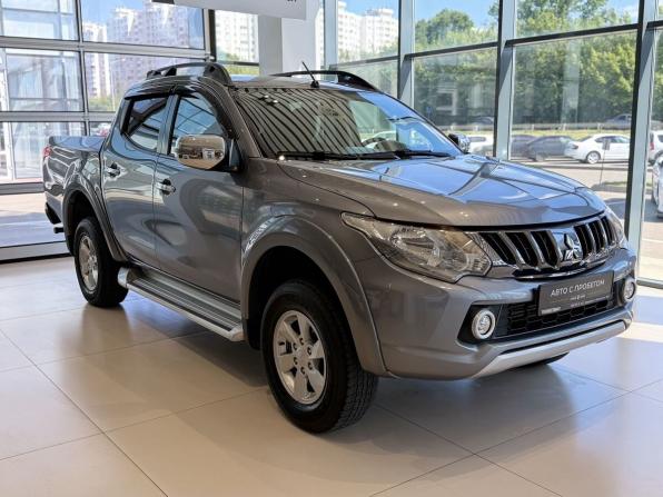 Mitsubishi L200 V с пробегом 2017 года, цена 2 450 000 рублей, 55000 км, offers.body_type.unknown, Автокод Объявления