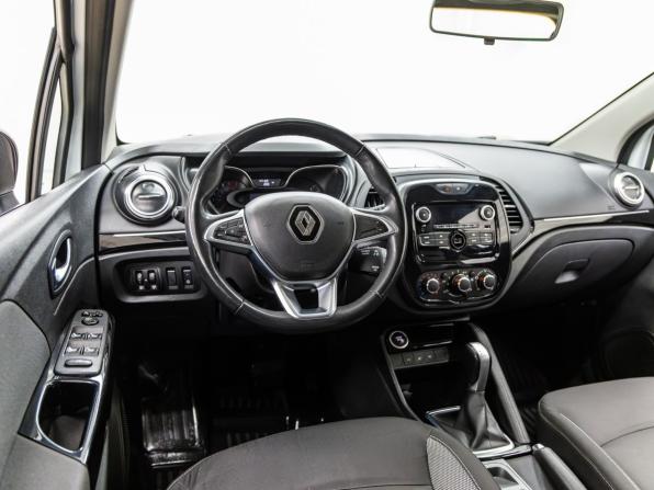 Renault Kaptur I Рестайлинг с пробегом 2021 года, цена 1 298 000 рублей, 47169 км, внедорожник, Автокод Объявления
