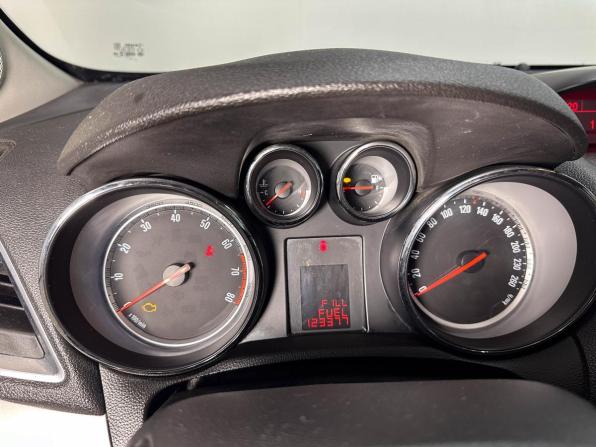 Opel Mokka I с пробегом 2013 года, цена 740 000 рублей, 123000 км, внедорожник, Автокод Объявления