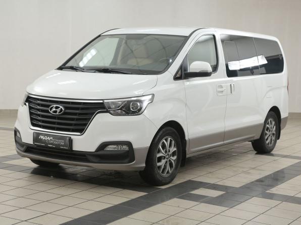 Hyundai H-1 II Рестайлинг 2 с пробегом 2019 года, цена 3 250 000 рублей, 54357 км, минивэн, Автокод Объявления