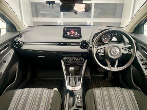 Mazda 2 III (DJ) Рестайлинг с пробегом 2020 года, цена 1 350 000 рублей, 112236 км, хэтчбек, Автокод Объявления
