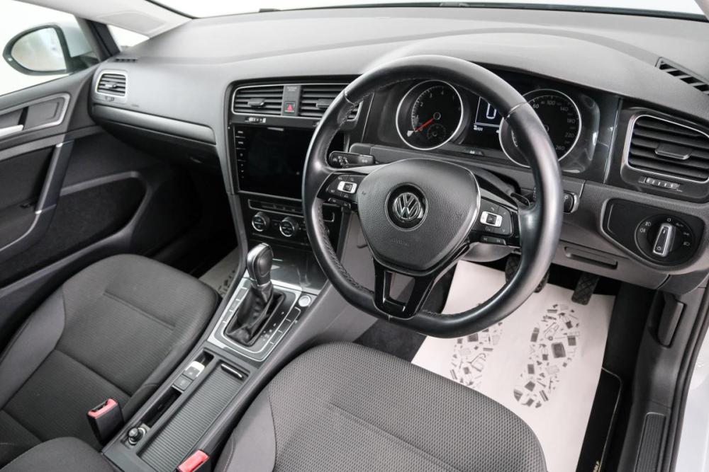 Volkswagen Golf VII Рестайлинг Красноярск  - изображение 9