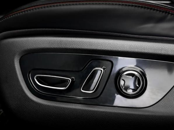 GAC M8 с пробегом 2024 года, цена 4 195 000 рублей, 60681 км, минивэн, Автокод Объявления