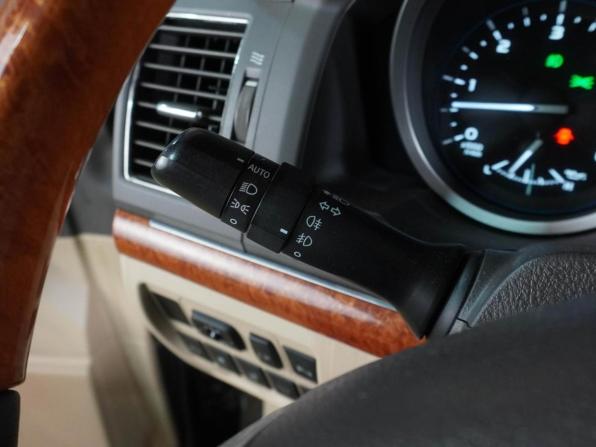 Toyota Land Cruiser 200 Series Рестайлинг 1 с пробегом 2013 года, цена 3 729 000 рублей, 291051 км, внедорожник, Автокод Объявления