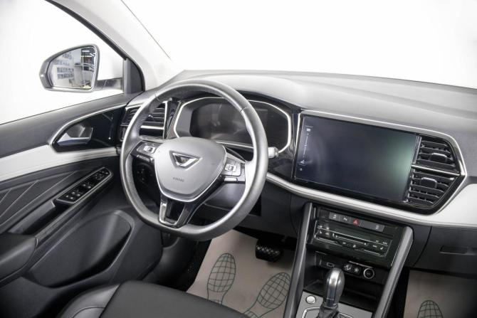 Jetta VS7 I с пробегом 2023 года, цена 2 499 000 рублей, 45000 км, внедорожник, Автокод Объявления
