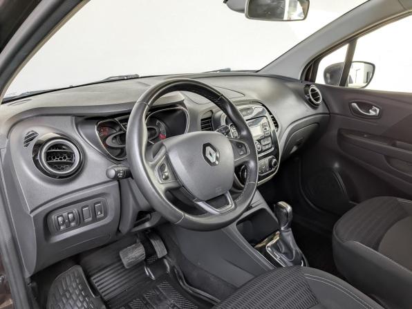 Renault Kaptur I с пробегом 2019 года, цена 1 295 000 рублей, 107943 км, внедорожник, Автокод Объявления