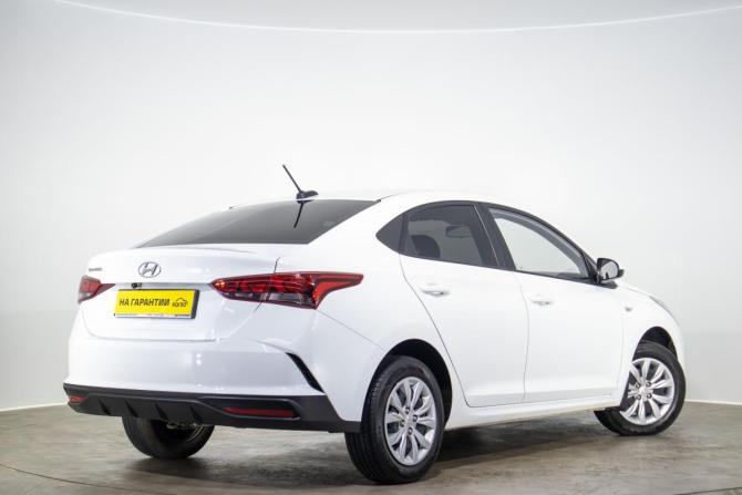 Hyundai Solaris II Рестайлинг с пробегом 2020 года, цена 1 579 000 рублей, 49000 км, седан, Автокод Объявления
