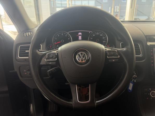 Volkswagen Touareg II с пробегом 2012 года, цена 1 860 000 рублей, 201662 км, внедорожник, Автокод Объявления