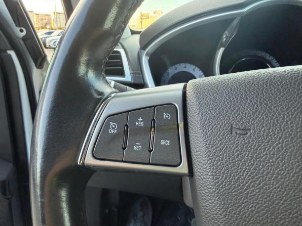 Cadillac SRX II с пробегом 2012 года, цена 1 050 000 рублей, 172512 км, внедорожник, Автокод Объявления