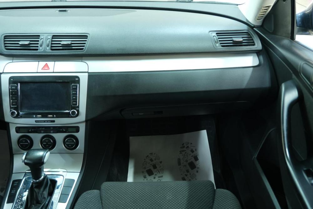 Volkswagen Passat B6 Омск  - изображение 20