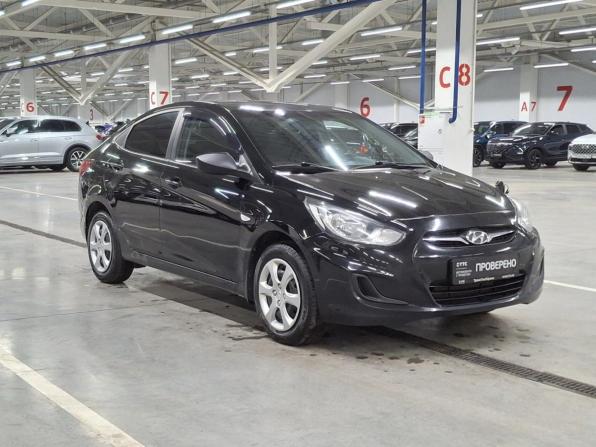 Hyundai Solaris I с пробегом 2013 года, цена 1 035 000 рублей, 92658 км, седан, Автокод Объявления