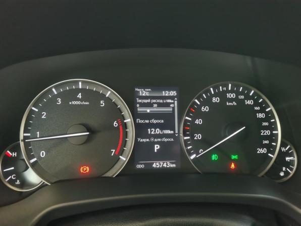 Lexus RX IV Рестайлинг с пробегом 2019 года, цена 5 250 000 рублей, 45743 км, внедорожник, Автокод Объявления