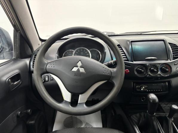 Mitsubishi L200 IV Рестайлинг с пробегом 2014 года, цена 920 000 рублей, 314185 км, пикап, Автокод Объявления
