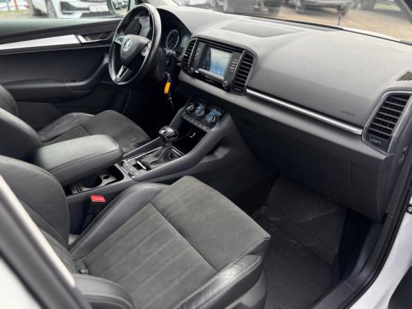 Skoda Karoq I с пробегом 2020 года, цена 2 250 000 рублей, 132872 км, внедорожник, Автокод Объявления