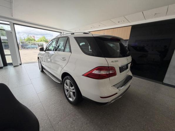Mercedes-Benz M-Класс III (W166) с пробегом 2013 года, цена 2 186 800 рублей, 230298 км, внедорожник, Автокод Объявления