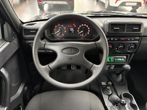 Lada (ВАЗ) Niva Legend с пробегом 2024 года, цена 898 000 рублей, 15165 км, внедорожник, Автокод Объявления