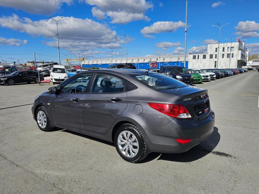 Hyundai Solaris I Тюмень  - изображение 5