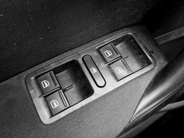 Volkswagen Polo V с пробегом 2011 года, цена 724 000 рублей, 172436 км, седан, Автокод Объявления