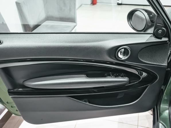 Mini Paceman I с пробегом 2016 года, цена 1 365 000 рублей, 177697 км, хэтчбек, Автокод Объявления