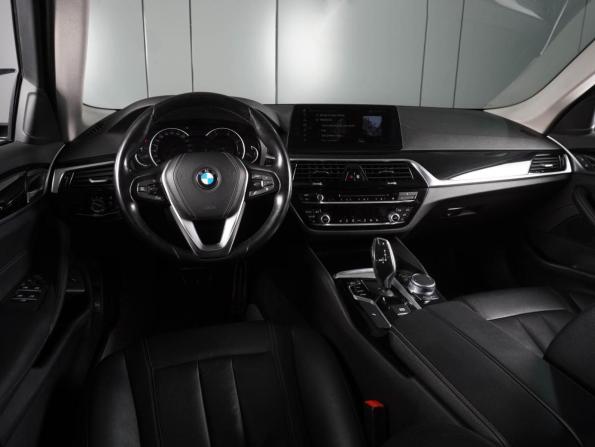BMW 5 серии VII (G30/G31/G38) с пробегом 2018 года, цена 2 489 000 рублей, 228686 км, седан, Автокод Объявления