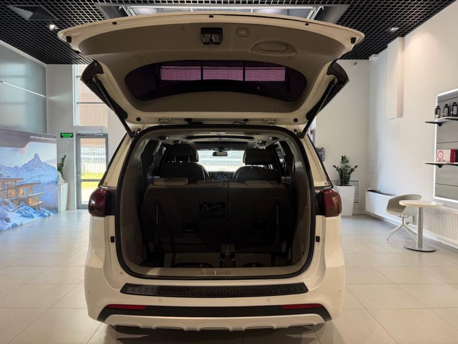 Kia Carnival III Москва  - изображение 9
