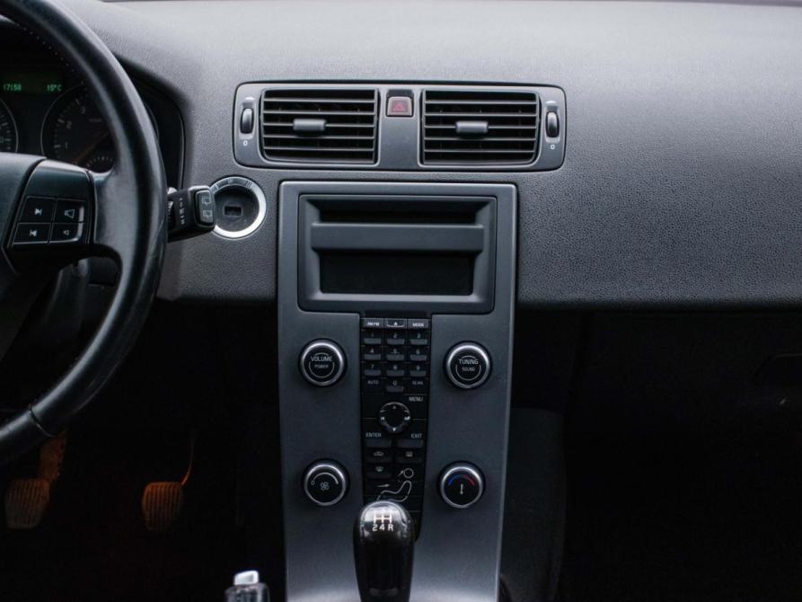 Volvo C30 I Москва  - изображение 14