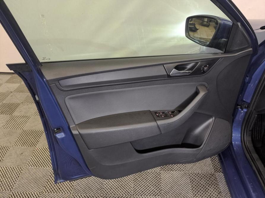 Volkswagen Polo VI Москва  - изображение 19