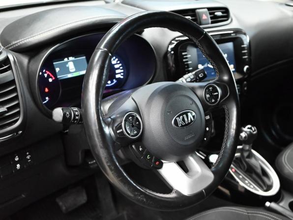 Kia Soul II Рестайлинг с пробегом 2017 года, цена 1 640 000 рублей, 115800 км, хэтчбек, Автокод Объявления