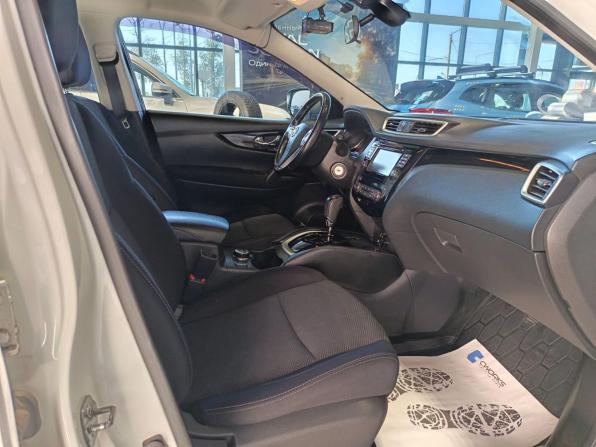 Nissan Qashqai II с пробегом 2018 года, цена 1 793 700 рублей, 64382 км, внедорожник, Автокод Объявления