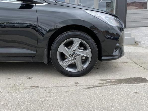 Hyundai Solaris II Рестайлинг с пробегом 2021 года, цена 1 500 000 рублей, 163264 км, седан, Автокод Объявления