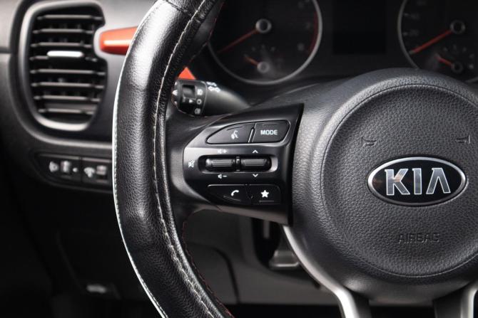 Kia Rio IV Рестайлинг с пробегом 2021 года, цена 1 779 000 рублей, 105000 км, седан, Автокод Объявления