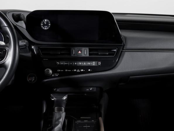 Lexus ES VII Рестайлинг с пробегом 2021 года, цена 3 970 000 рублей, 49530 км, седан, Автокод Объявления