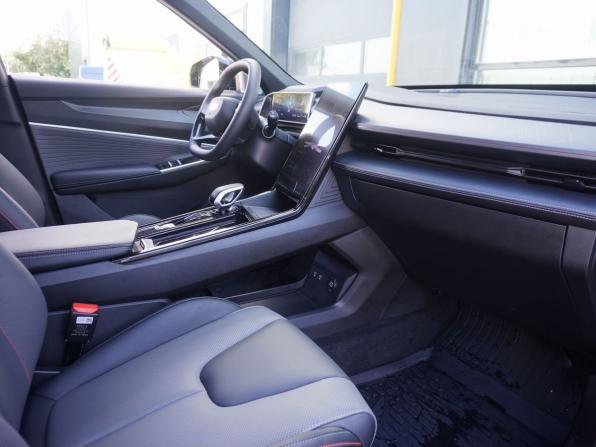 Geely Cityray с пробегом 2025 года, цена 2 700 000 рублей, 4018 км, внедорожник, Автокод Объявления