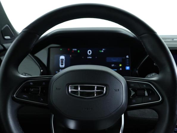 Geely Monjaro I с пробегом 2024 года, цена 3 450 000 рублей, 28832 км, внедорожник, Автокод Объявления