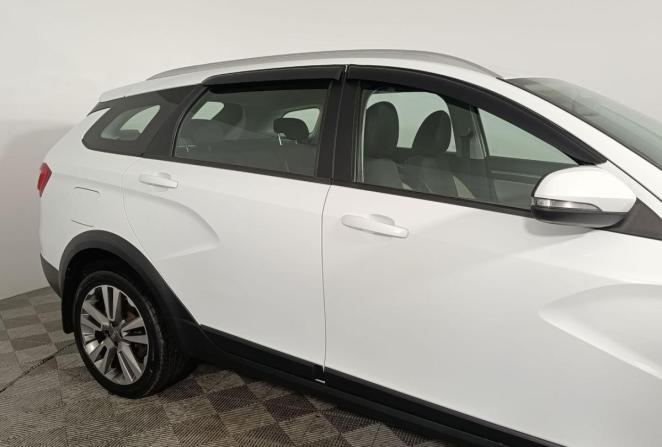 Lada (ВАЗ) Vesta I с пробегом 2021 года, цена 1 160 000 рублей, 111365 км, универсал, Автокод Объявления