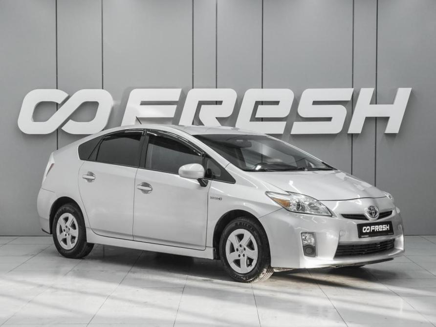 Toyota Prius III (XW30) Ростов-на-Дону  - изображение 1